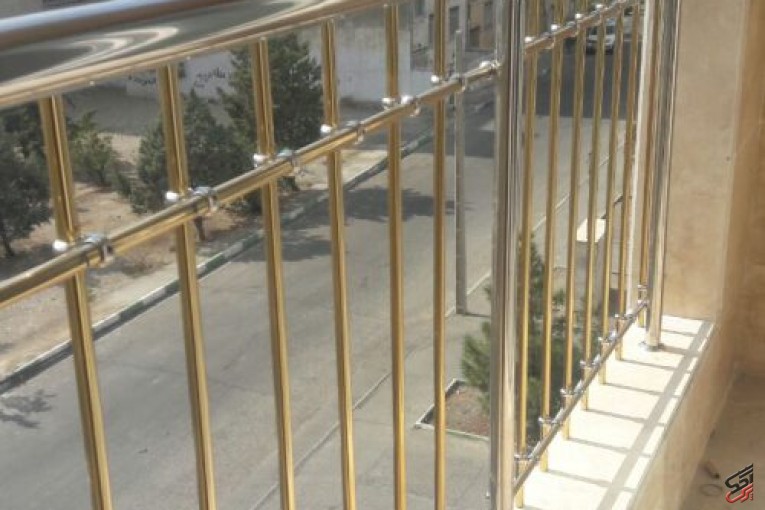 ساخت و نصب انواع نرده استیل،نرده راه پله،حفاظ پنجره،حفاظ بالکن،حفاظ بانکی